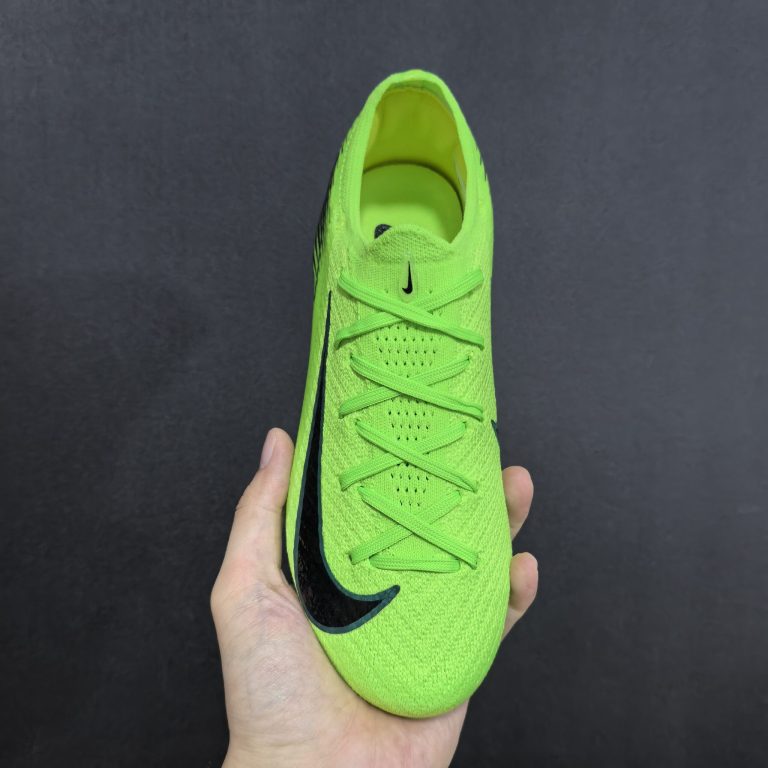 Nike AIR Zoom Mercurial Vapor 16