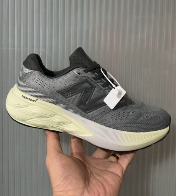 Nuovo equilibrio 880 V15-2