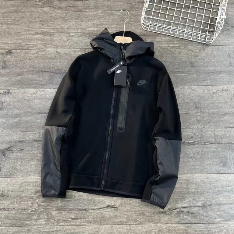 Giacca sportiva Nike NSW Tech
