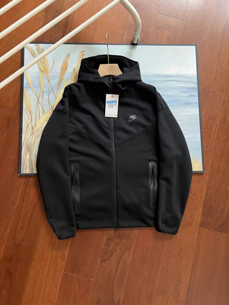 Giacca sportiva Nike NSW Tech