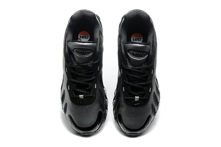 AIR MAX DN8