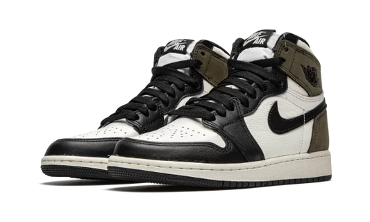 Air Jordans 1 High OG 'Dark Mocha' 555088-105