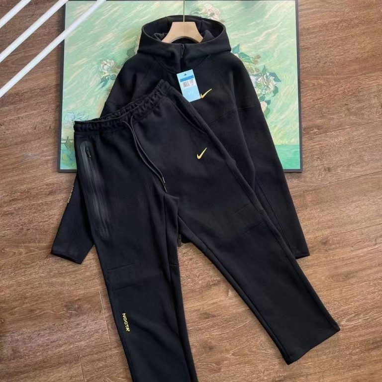 Completo sportivo NOCTA x Nike