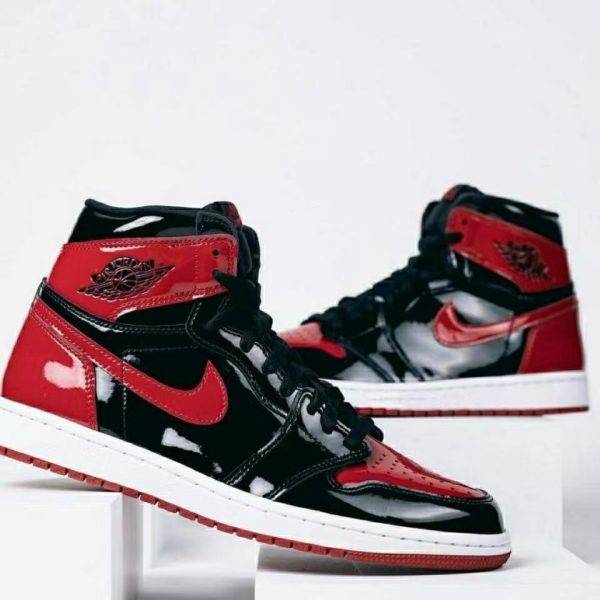 Air Jordan 1 retro high "brevettata" SKU: AJ 1 Mid X CLOT Bianco CU2804-100-1-2