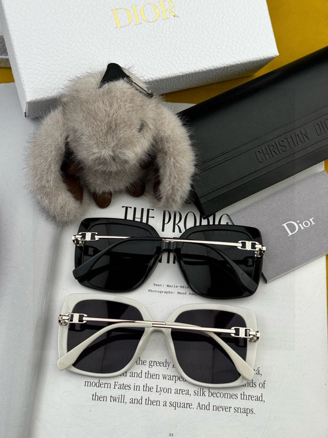 DIOR
