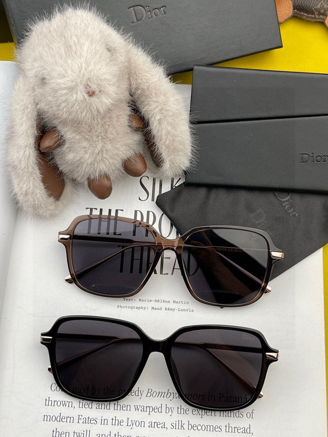 DIOR